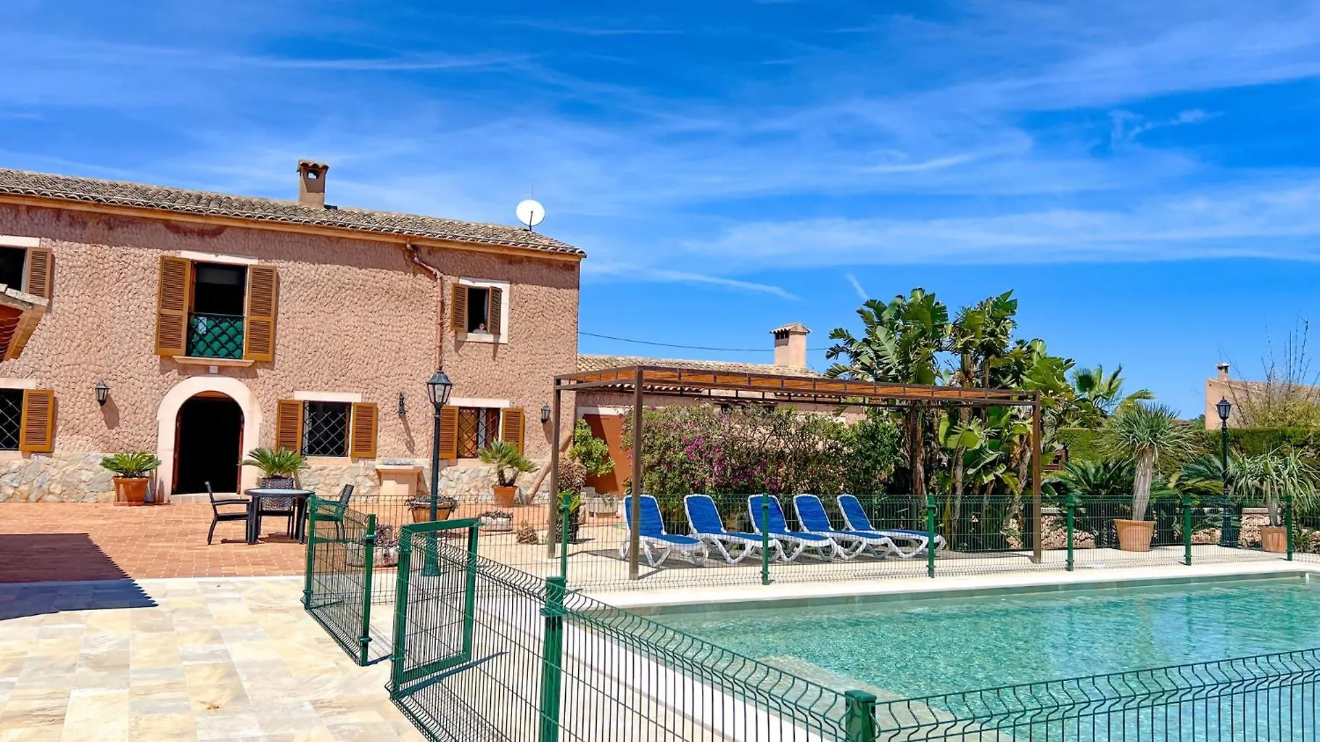 Villa Para 10 Personas Con Bbq, Piscina Y Terraza S'Horta Alpesi faház